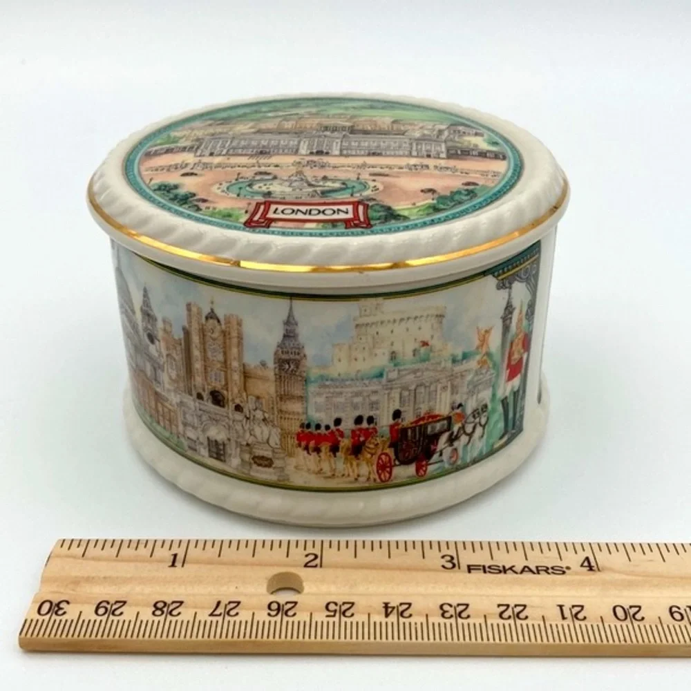 James Sadler Round Porcelain Lidded Trinket Box Horseguards